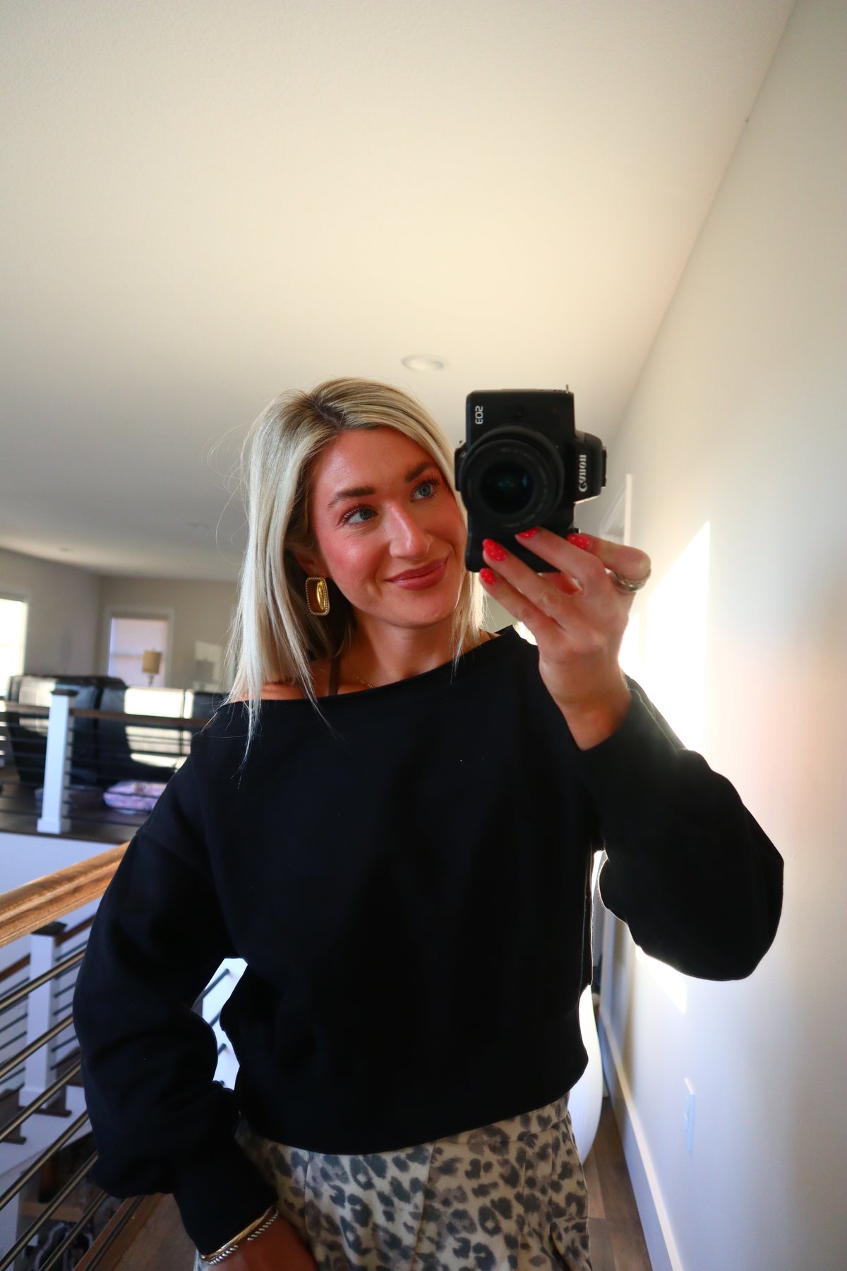 Kristie Cropped Crew
