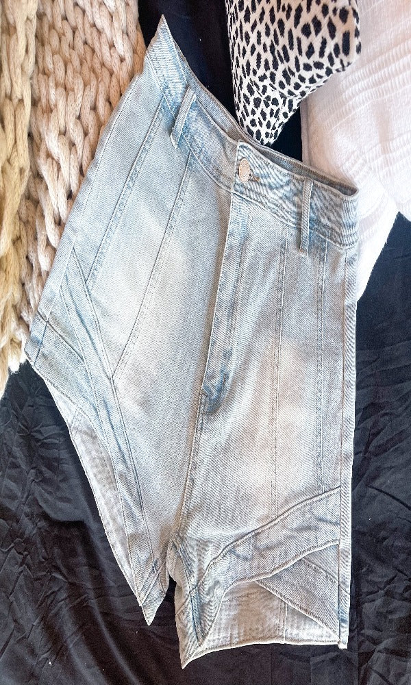 Savvy Stretched Denim Shorts